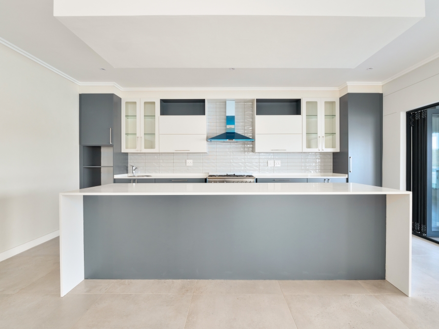 5 Bedroom Property for Sale in Paradise Western Cape